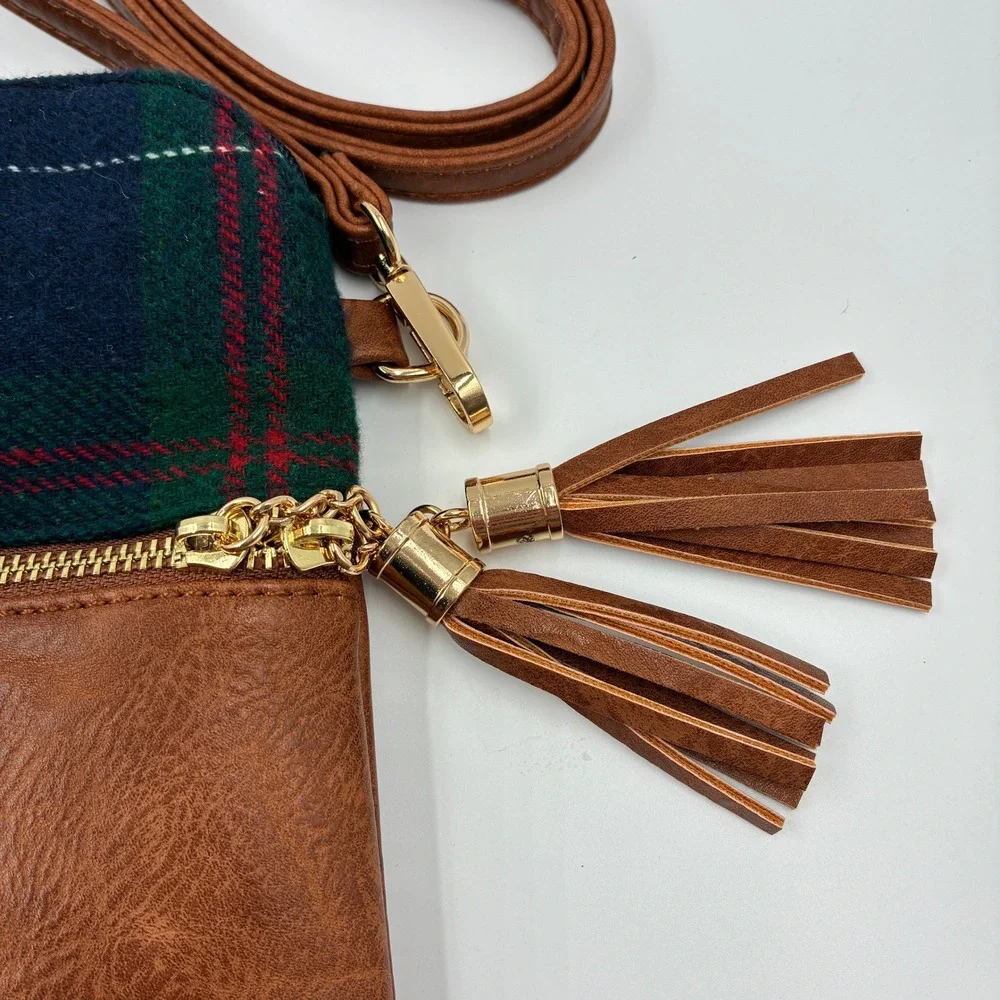 Jenco Handbag PETA Approved Vegan Crossbody Bag Blue Green Tassel Gold Tone‎ 9x8